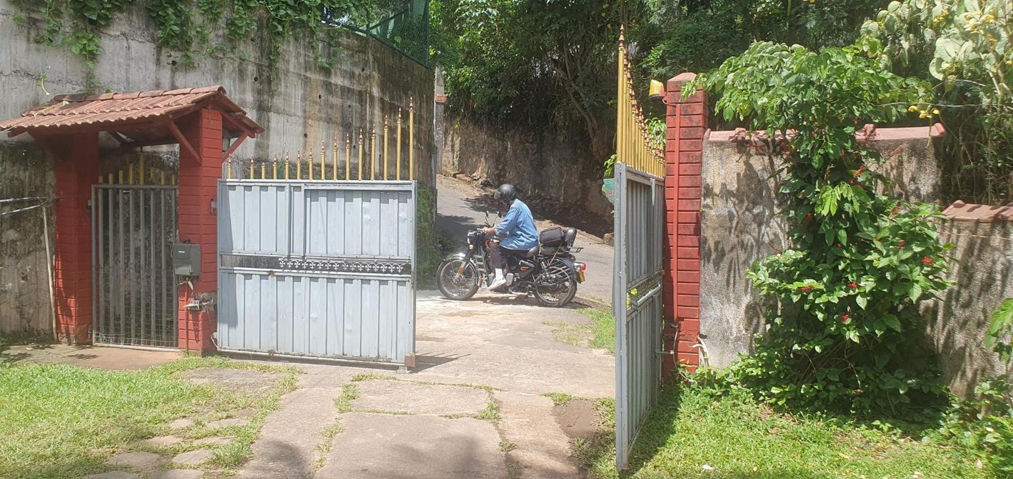 No 06 Veediya Bandara Lane Bahirawakanda 康提 外观 照片